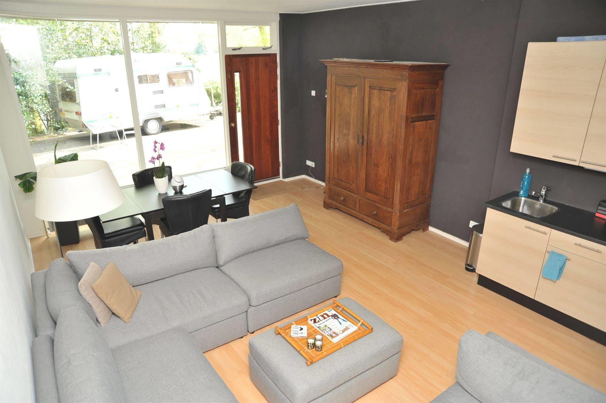 B&B Op De Brabantse Wal Halsteren Esterno foto