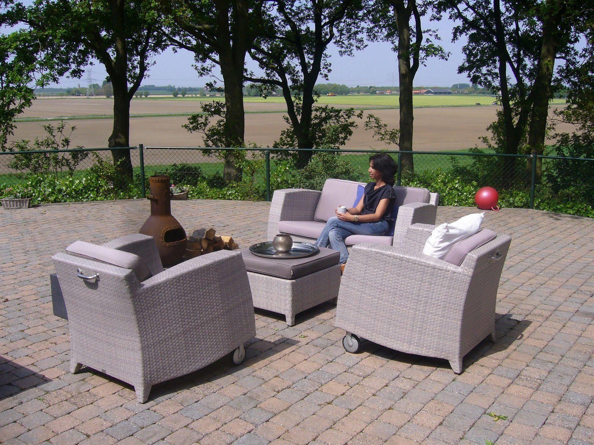 B&B Op De Brabantse Wal Halsteren Esterno foto